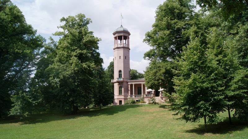 Foto: Picknick im Schlosspark Biesdorf