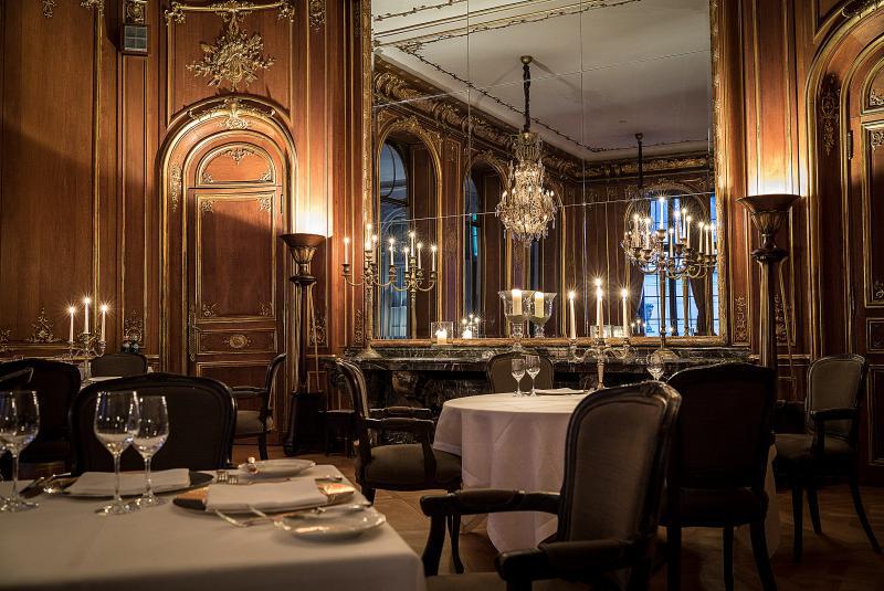 Foto: Restaurant im Schlosshotel Berlin by Patrick Hellmann