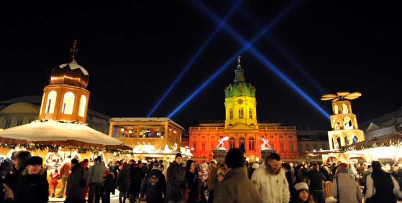 Foto: Weihnachtsmarkt am Schloss Charlottenburg