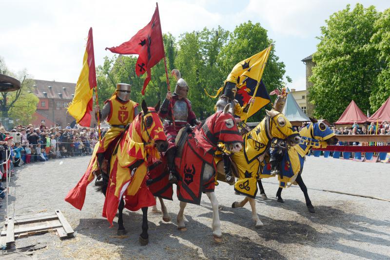 Foto: Oster-Ritterfest in der Zitadelle Spandau