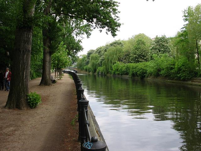 Picture: Watch the sunset by the Landwehrkanal